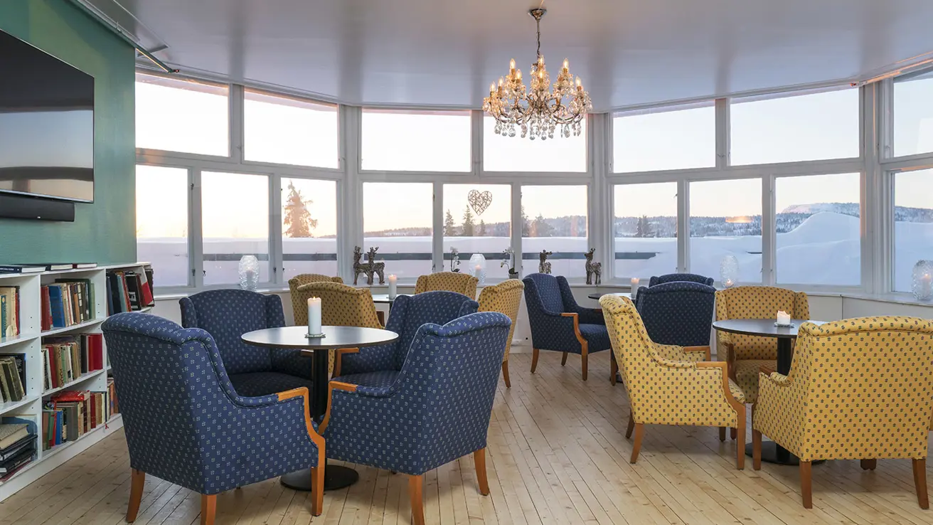 Seating areas in Havestuen at Thon Hotel Skeikampen